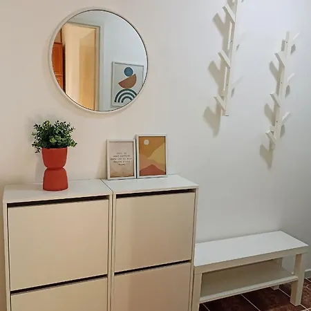 White Angel アパート Kostolac