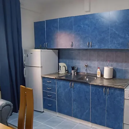 White Angel アパート *